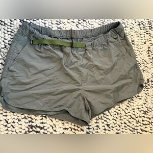 Womens REI Shorts - Hiking, outdoor athletic shorts - XXL